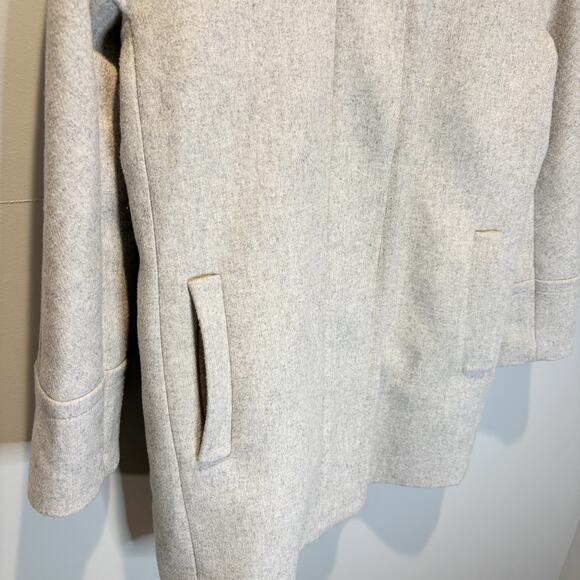 J. Crew Gray Wool Blend City Coat - size 8 Petite - Picture 4 of 8